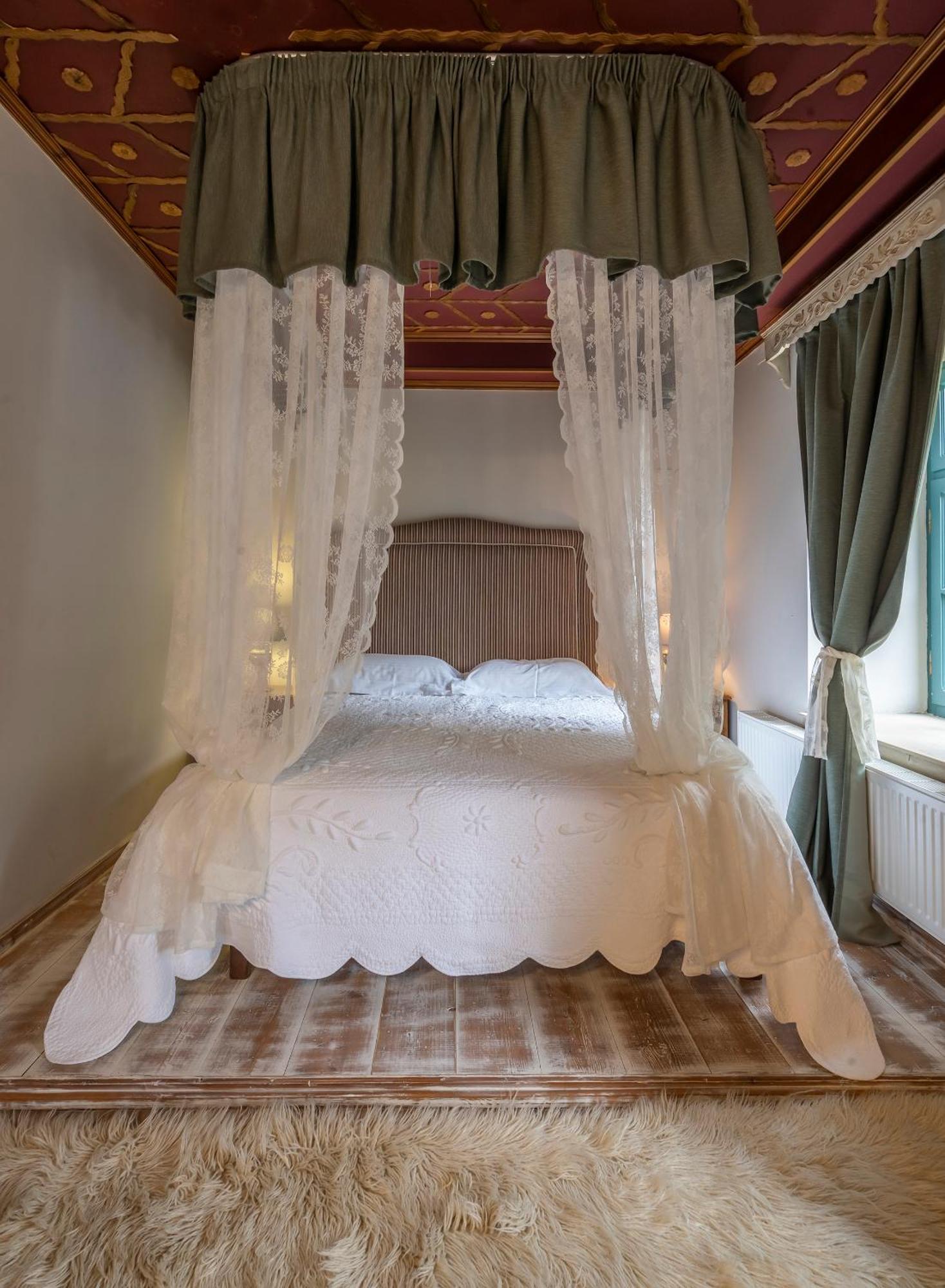 Shamrock Elati Retreats Hotel ภายนอก รูปภาพ